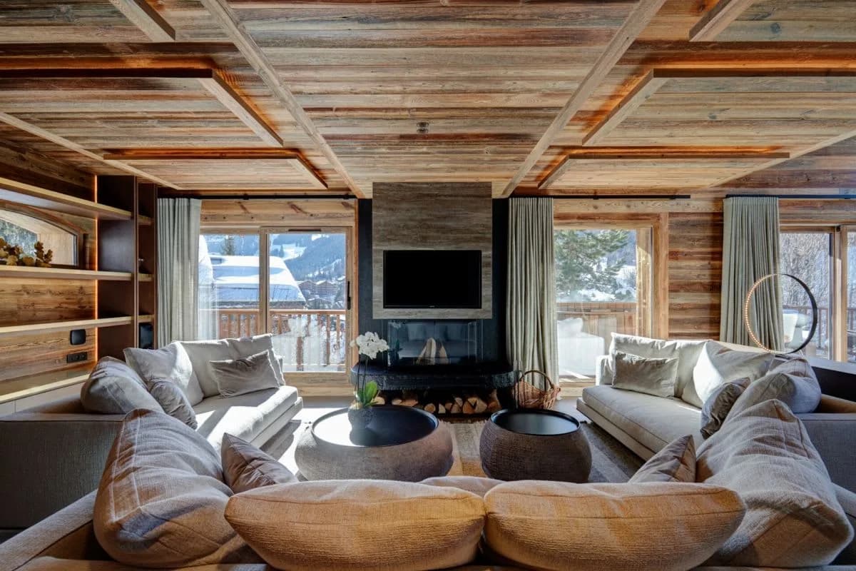 Elegant Ski Chalet With Full Services photo 4