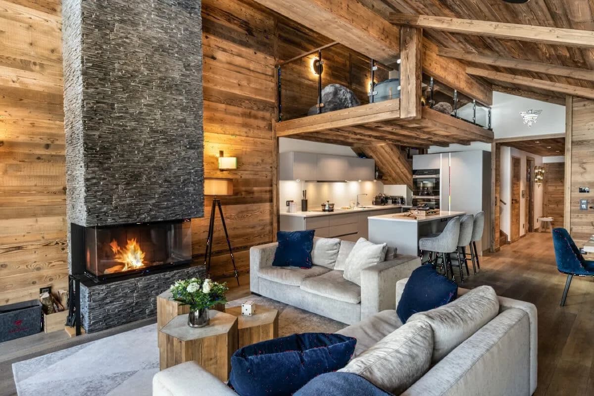 Helles Alpen-Penthouse mit Ausblick