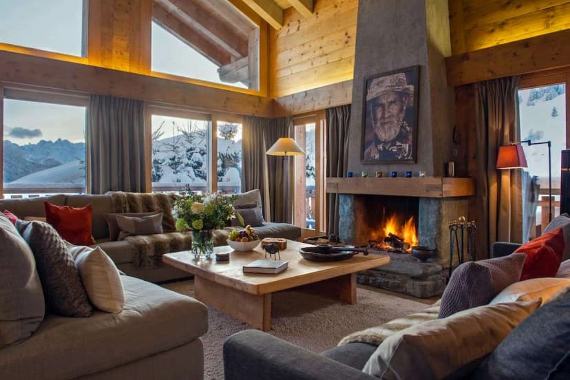 Refined Verbier Chalet With Scenic Views