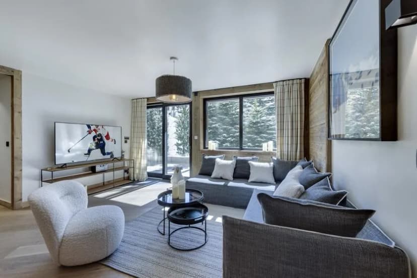 Peaceful Mountain Apartment at Val Entrance