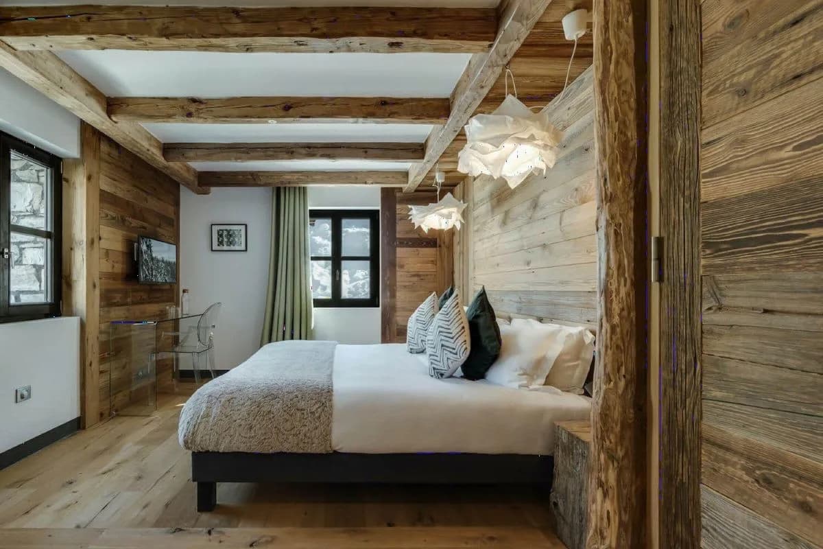 Luxury Ski Chalet With Terrace Views photo 5