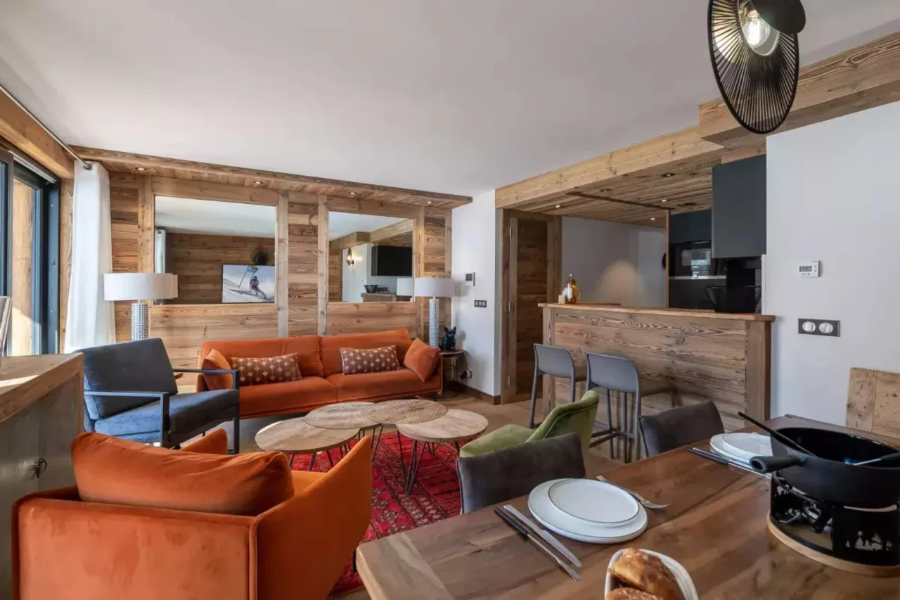 Prestigious Slopeside Apartment For Families photo 2