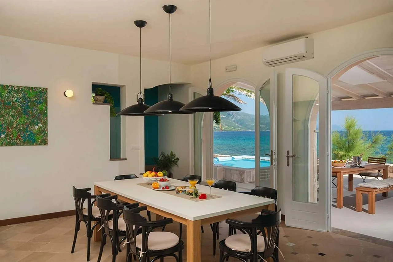 Villa en Bord de Mer avec Piscine et Vues, photo 5