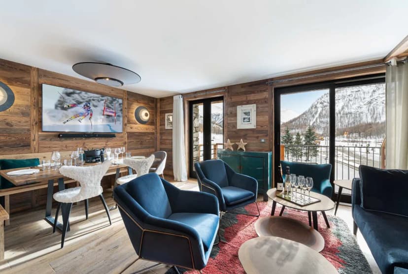 Scenic Alpine Apartment Designed For Comfort