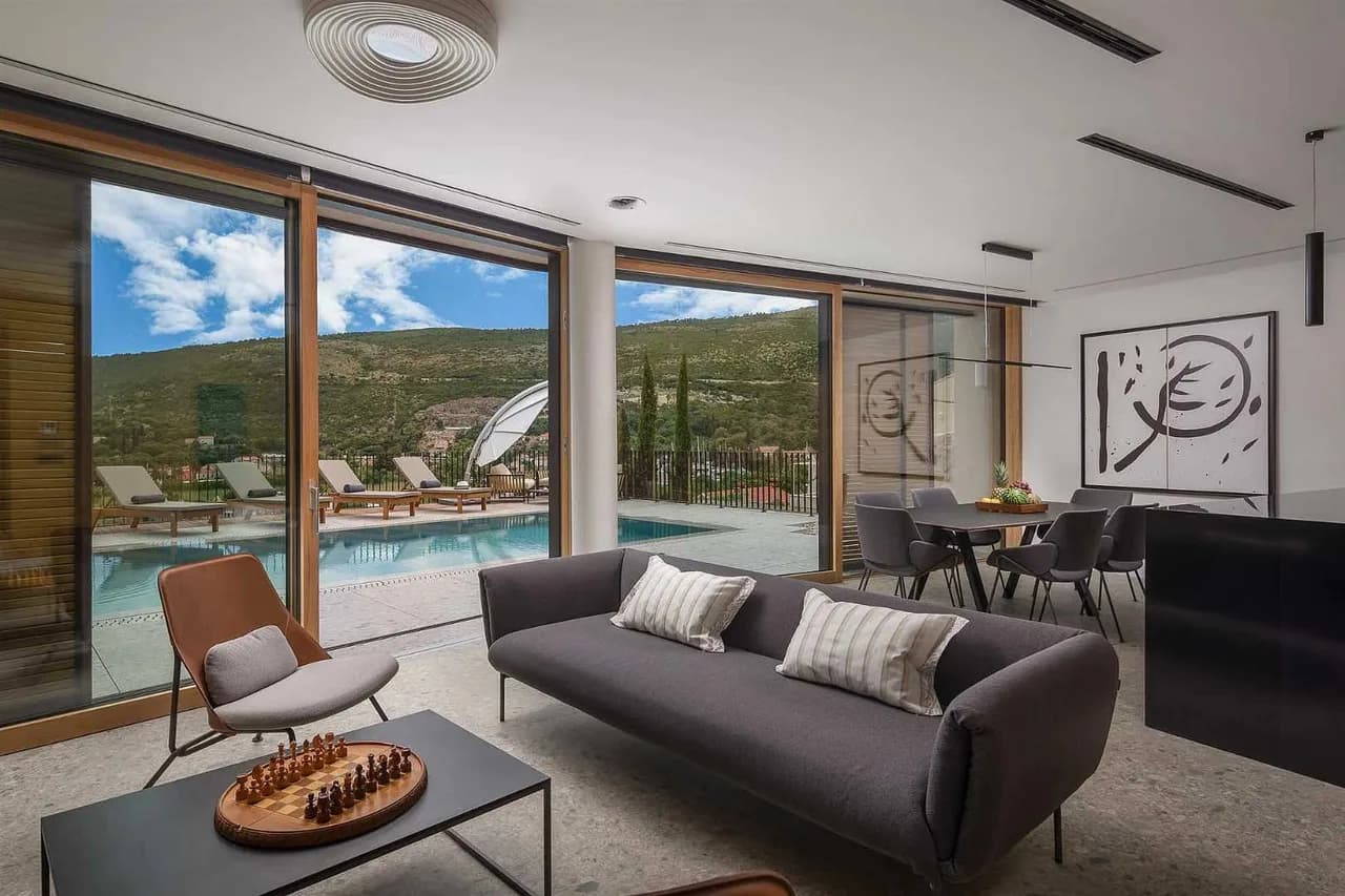 Stylish Retreat With Pool And Wellness photo 4
