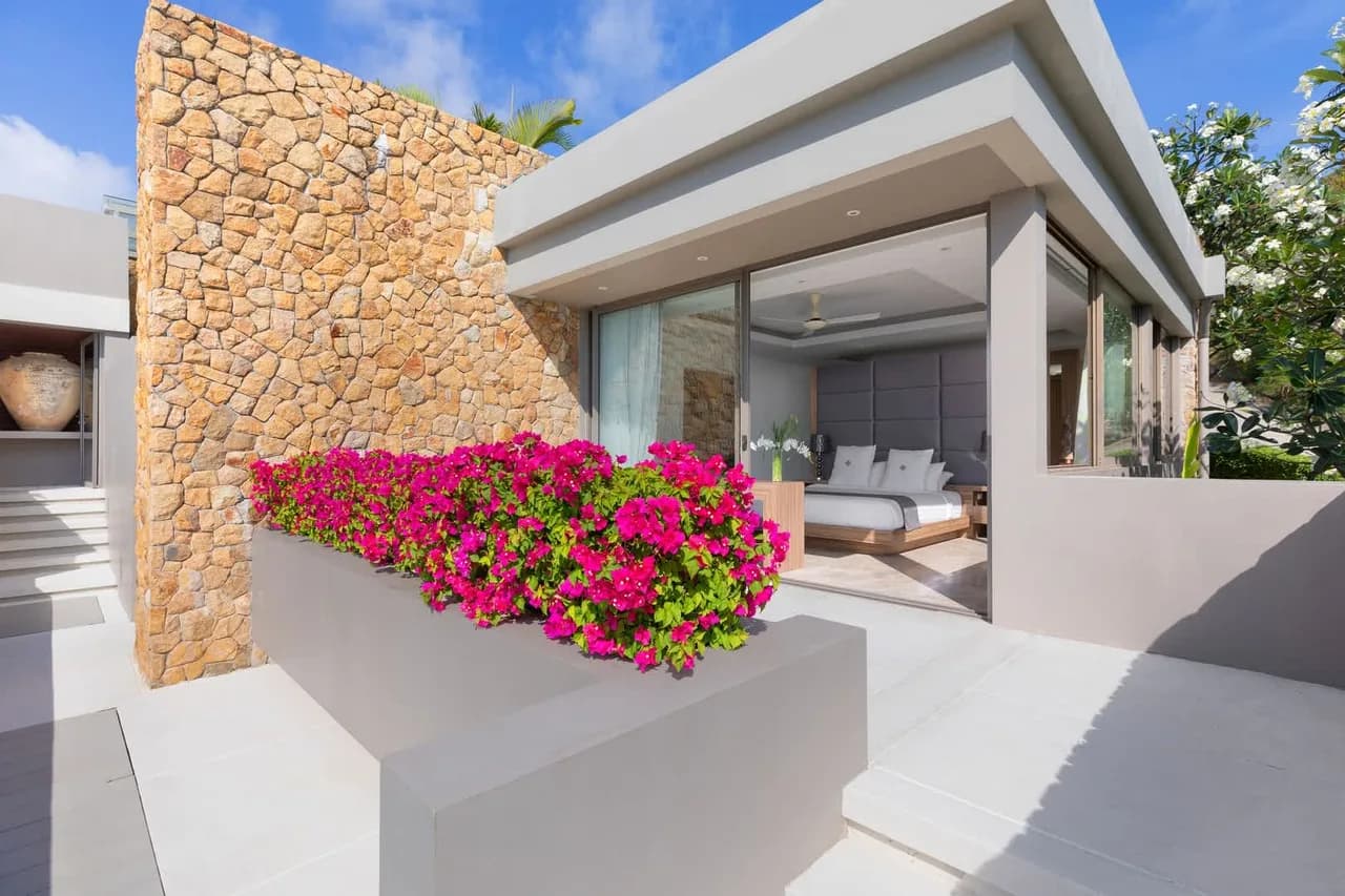 Elegante Villa con Vista a la Piscina Privada, foto 2