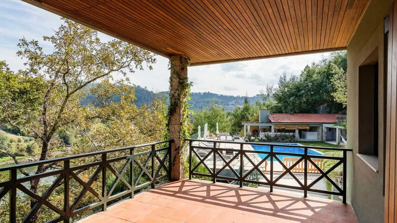 Retraite Spacieuse dans le Douro avec Piscine Extérieure, photo 4