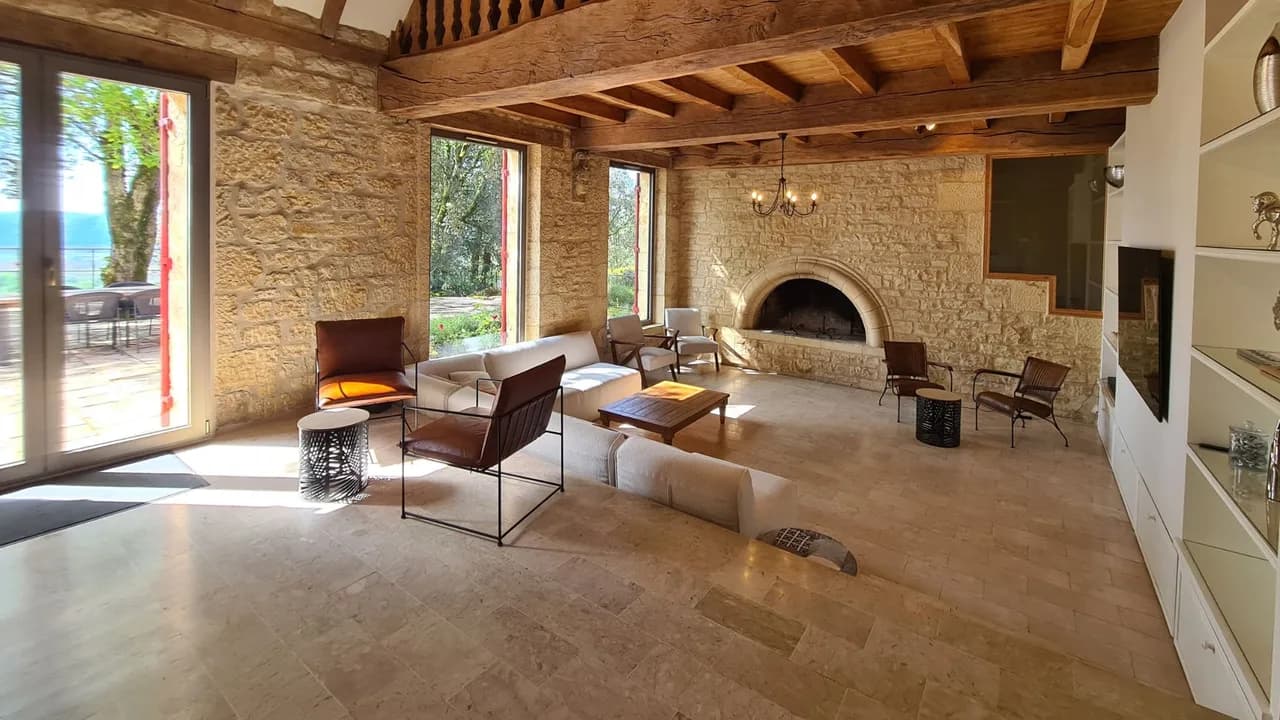 Panoramisches Herrenhaus an der Dordogne, Foto 2