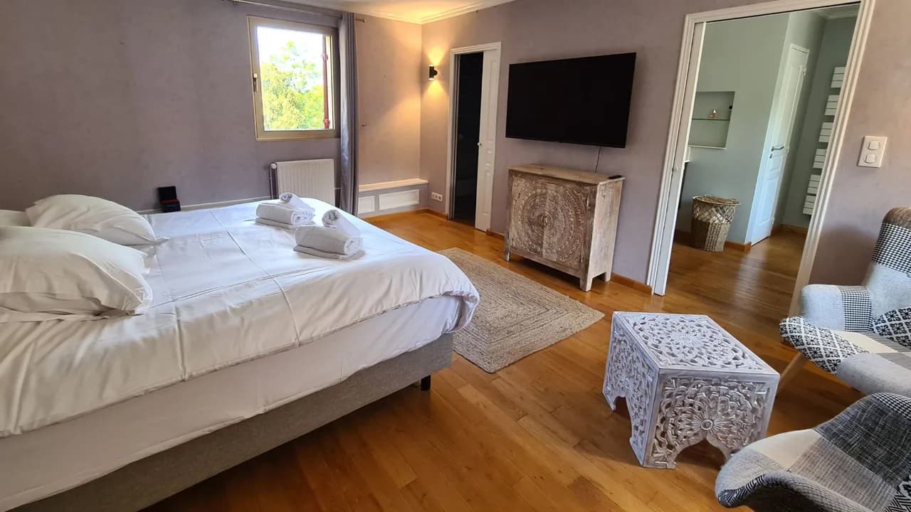 Panoramisches Herrenhaus an der Dordogne, Foto 3