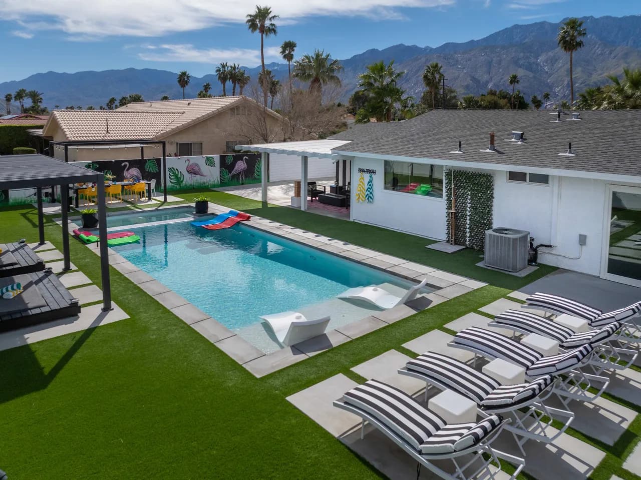 Secluded Poolside Retreat in Palm Springs, foto 4