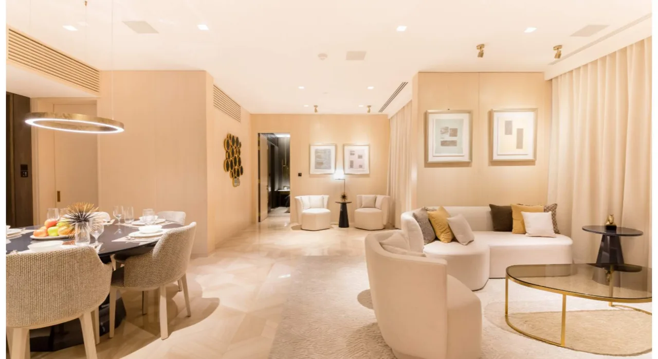 Appartement designer opulent avec vue sur la marina, photo 2
