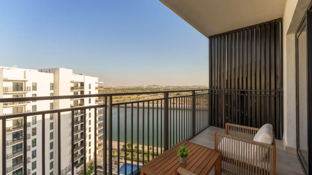 Appartement avec Vue sur le Canal à Abu Dhabi, photo 4
