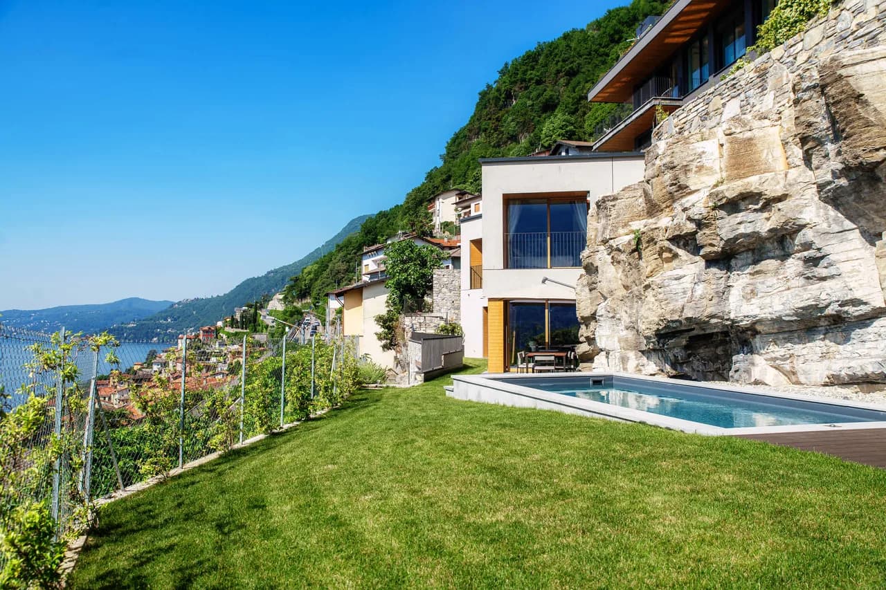 Elegante Retiro de Montaña con Piscina Privada