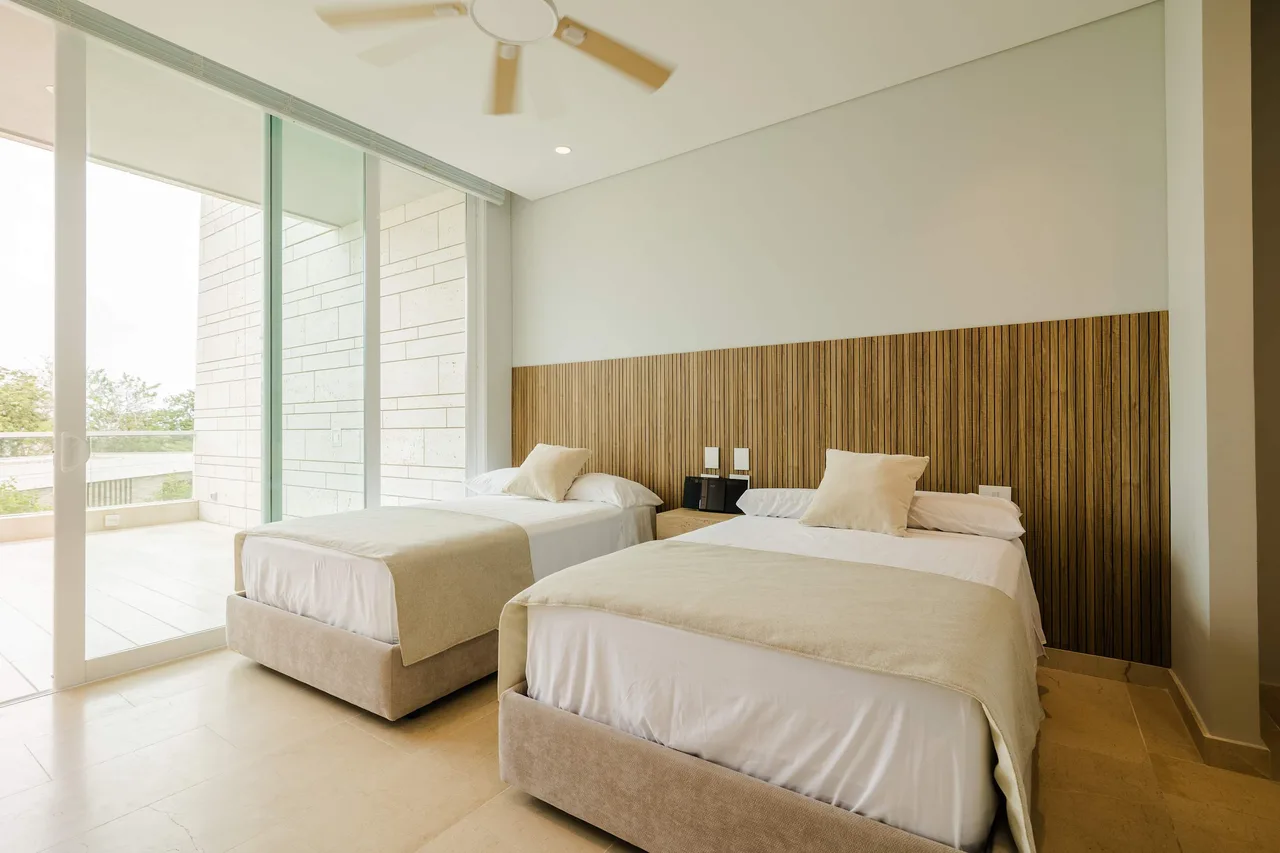 Caribbean escape with beach access photo 4