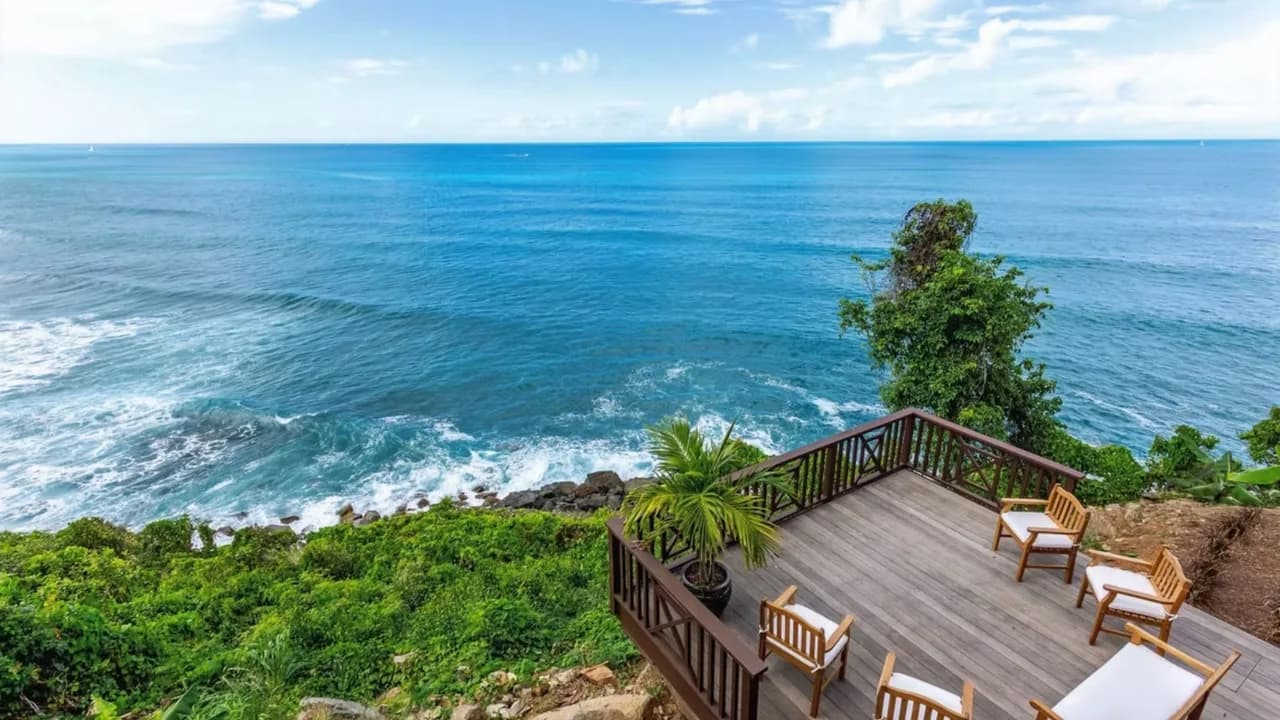 Oceanfront Style Villa With Private Gardens photo 4