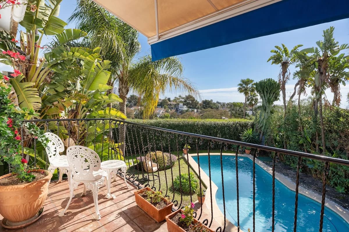 Three Bedroom Villa with Lush Garden in Marbella, Foto 5