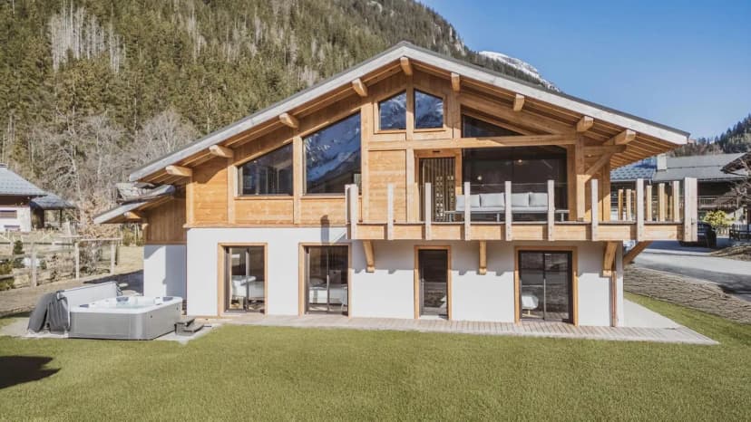 Alpine Chalet With Mont Blanc Views