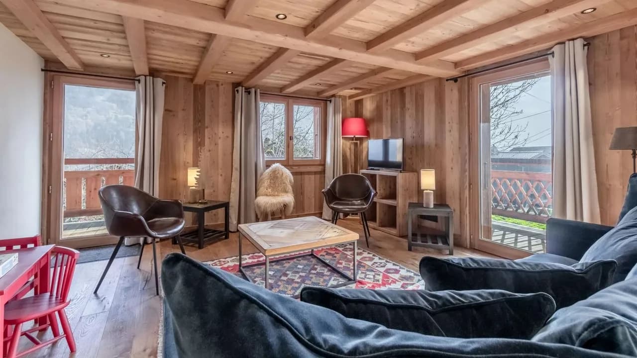 Charming Alpine Apartment Near Ski Slopes photo 4