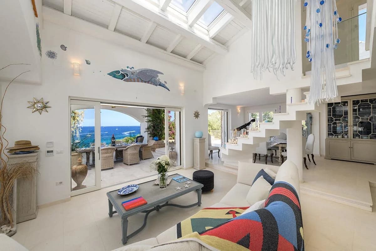 Waterfront Living With Pool and Verandas, Foto 2