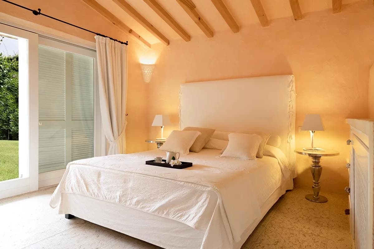 Luxusvilla mit beheiztem Pool, Spa & Meerblick, Foto 2