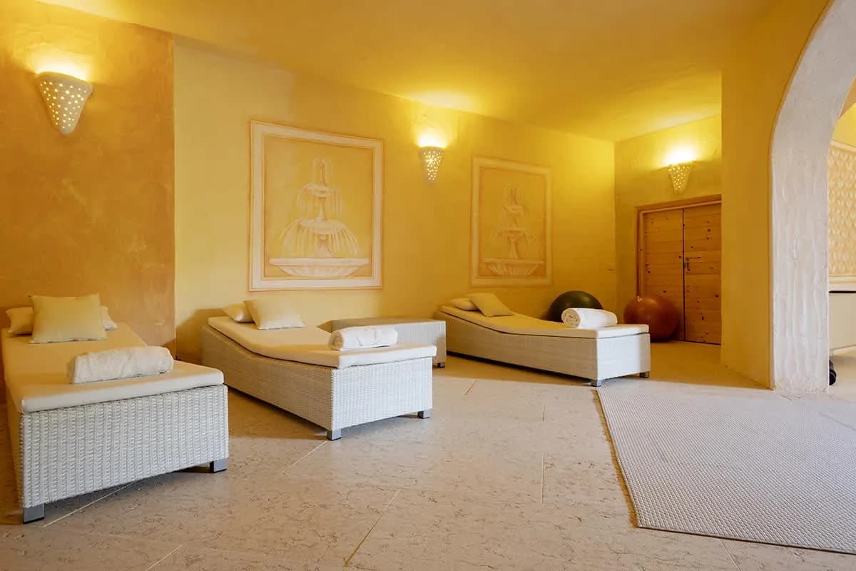 Luxusvilla mit beheiztem Pool, Spa & Meerblick, Foto 5