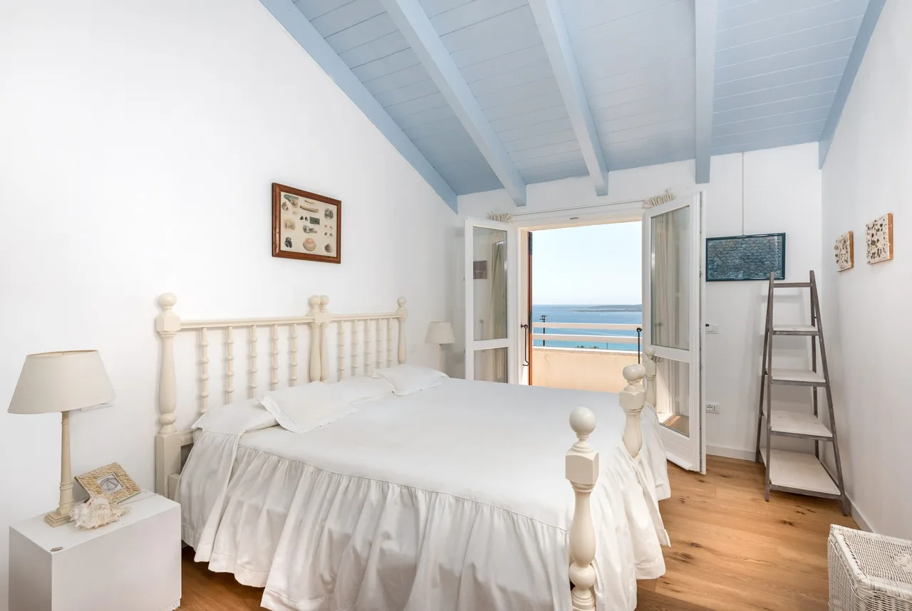 Beachfront Villa with Private Beach Access, Foto 3