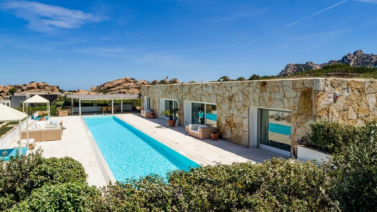 Villa Exclusive avec Piscine et Vues sur l'Île, photo 5