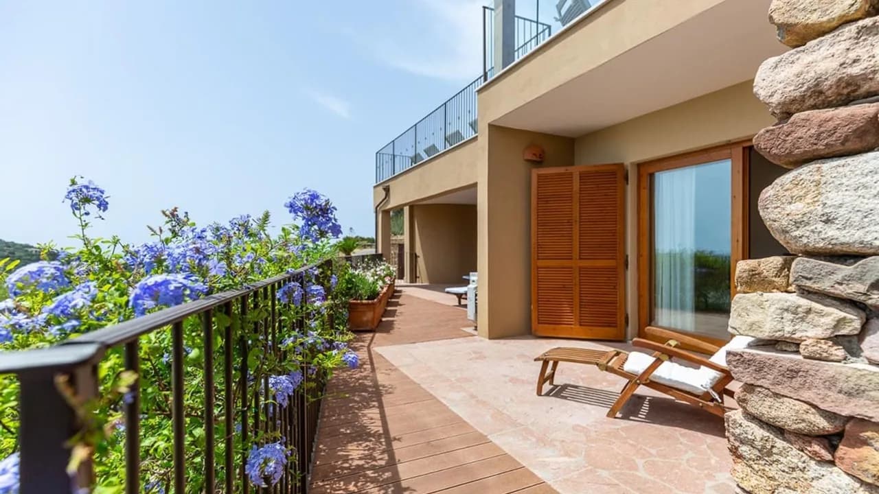 Küstenparadies mit Panoramablick auf das Meer, Foto 4