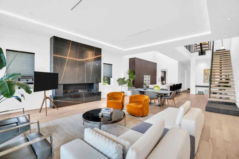 St Pete Luxury Home | Downtown | Central | Balcony