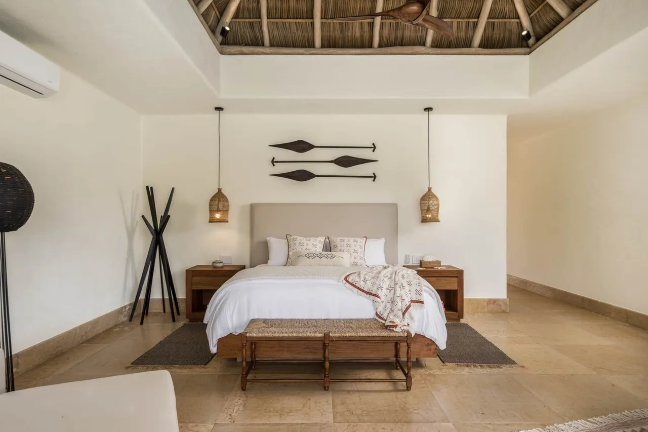 Traditional Mexican Villa with Modern Oceanview, photo 4