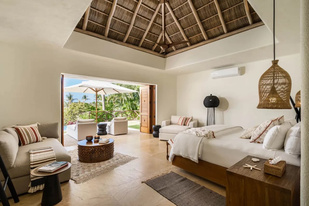 Traditional Mexican Villa with Modern Oceanview, photo 5