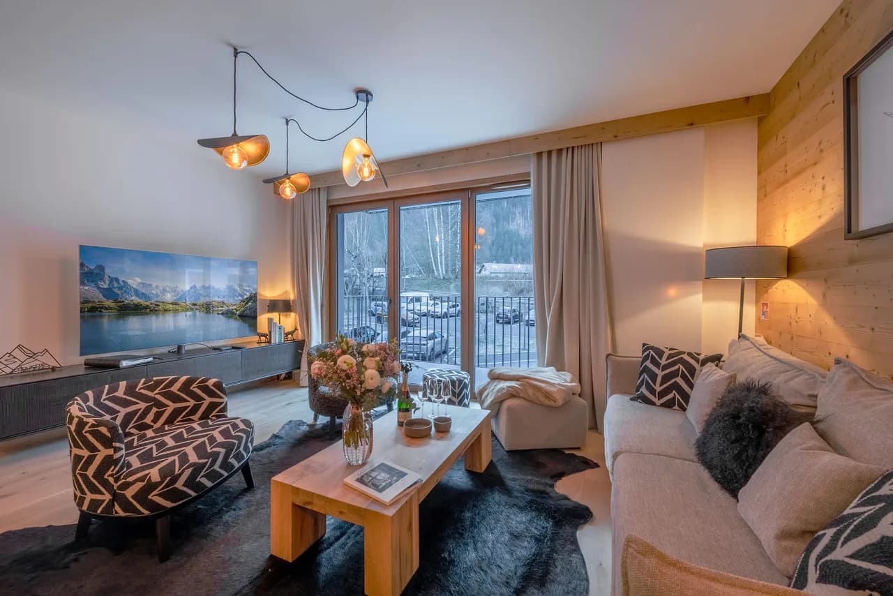 Stylish Mountain Stay With Balcony Views, foto 2