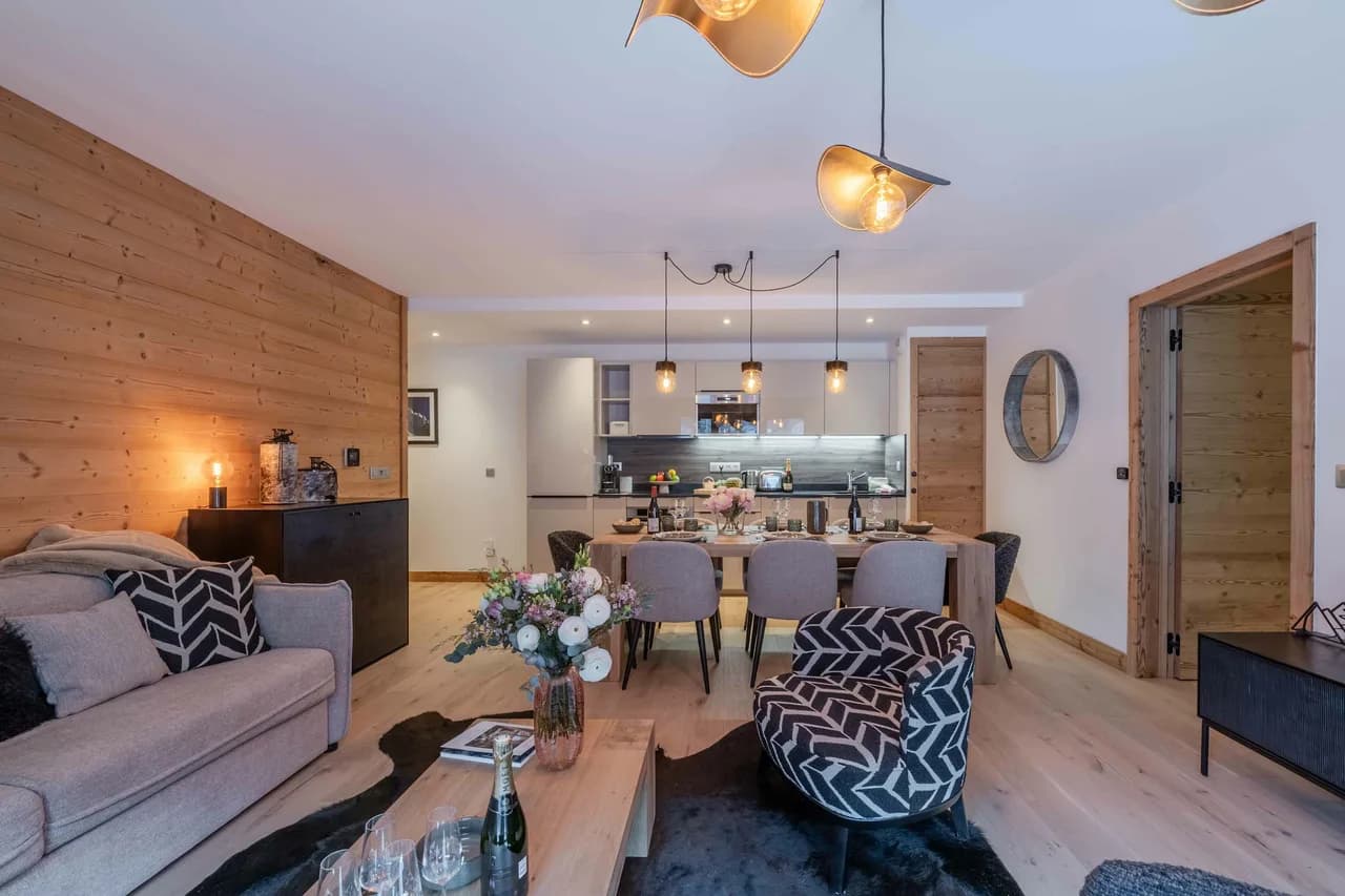 Stylish Mountain Stay With Balcony Views, foto 5