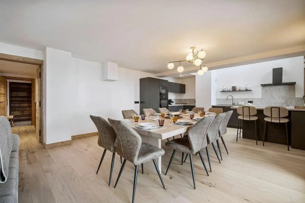 Cozy Ski-in Apartment With Views photo 5