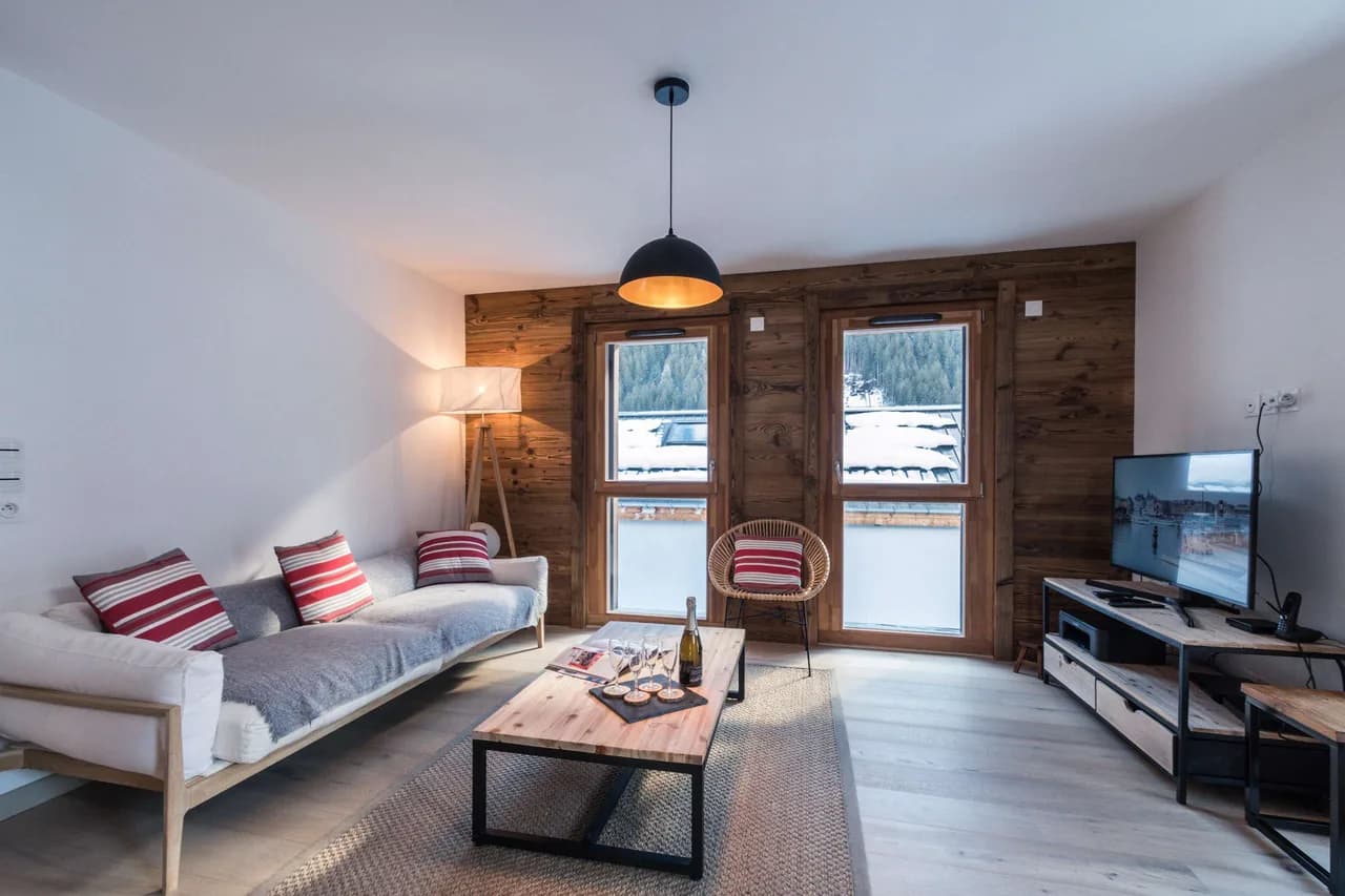 Contemporary Duplex With Brevent Mountain Views photo 2