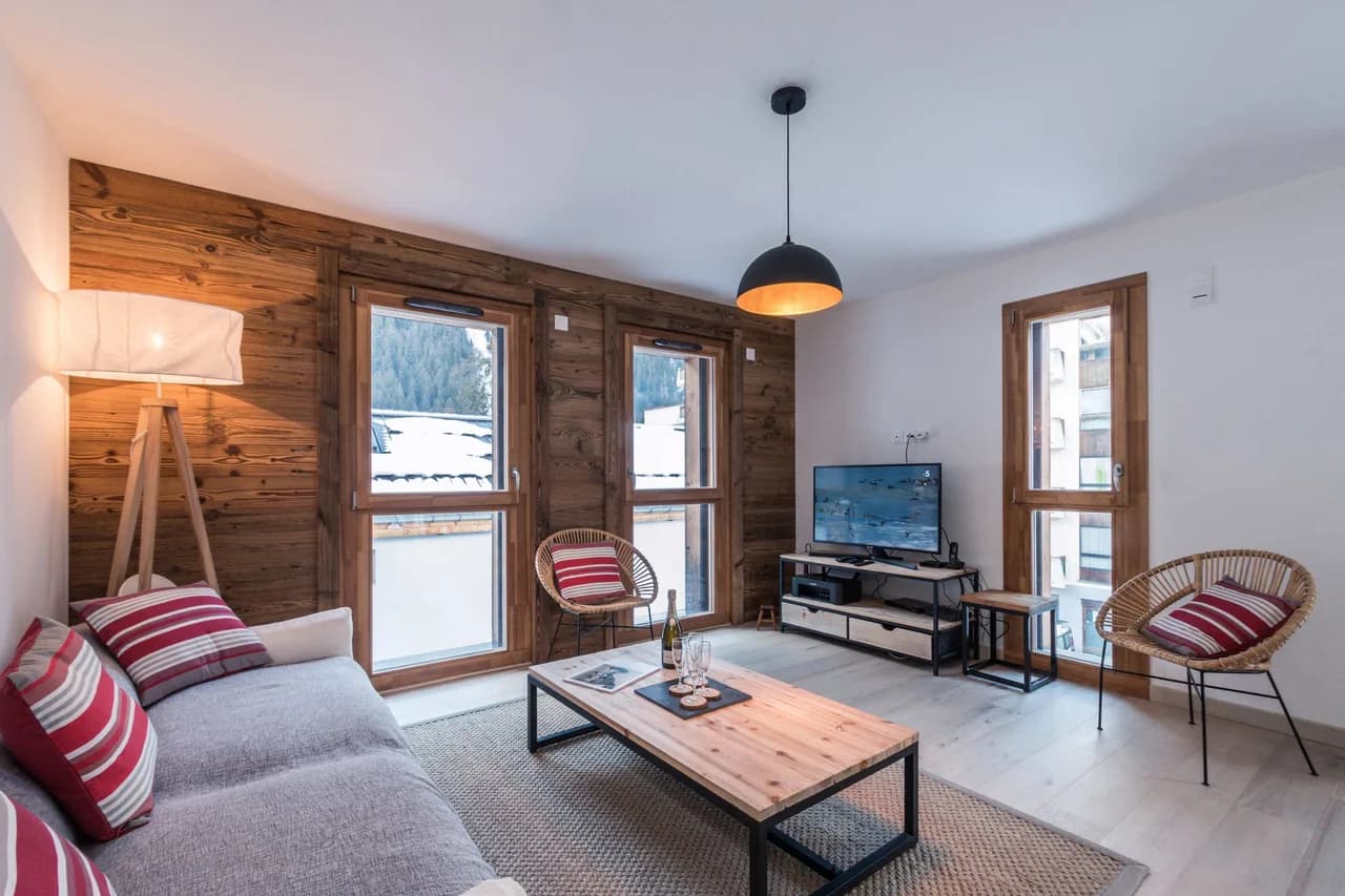 Contemporary Duplex With Brevent Mountain Views photo 5