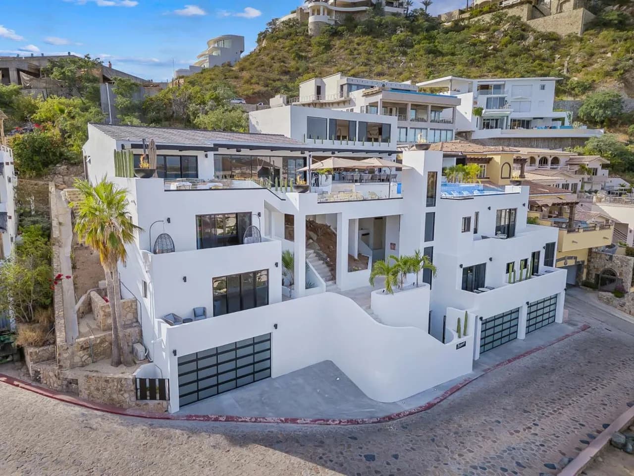 Amplia Villa de Lujo con Ocho Suites