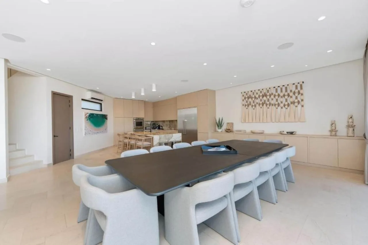 Amplia Villa de Lujo con Ocho Suites, foto 4