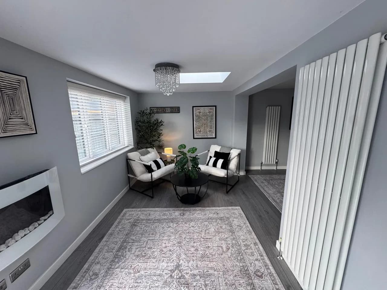 Lovely 5 bedroom holiday home with a games room photo 4