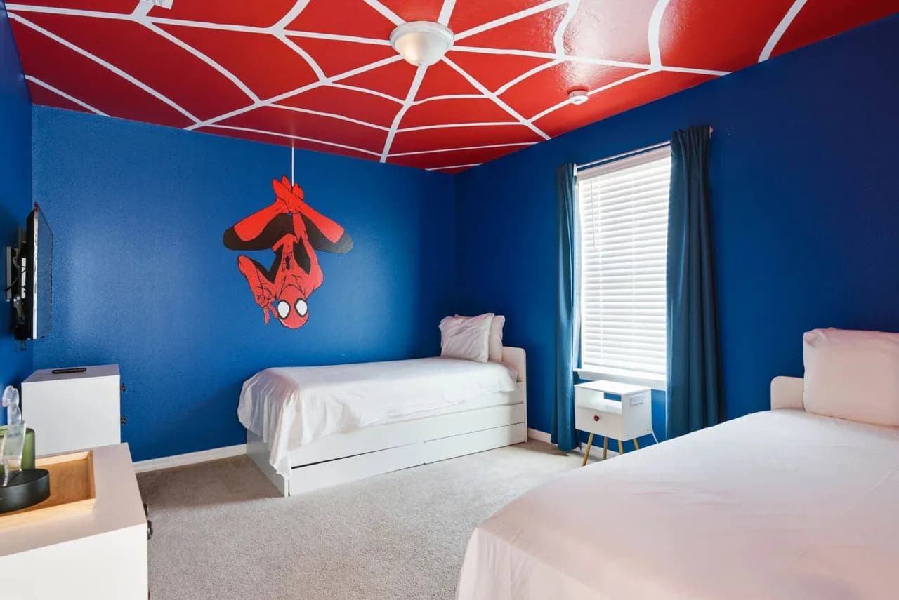Spacious Family Escape, Pool & Game Room photo 3