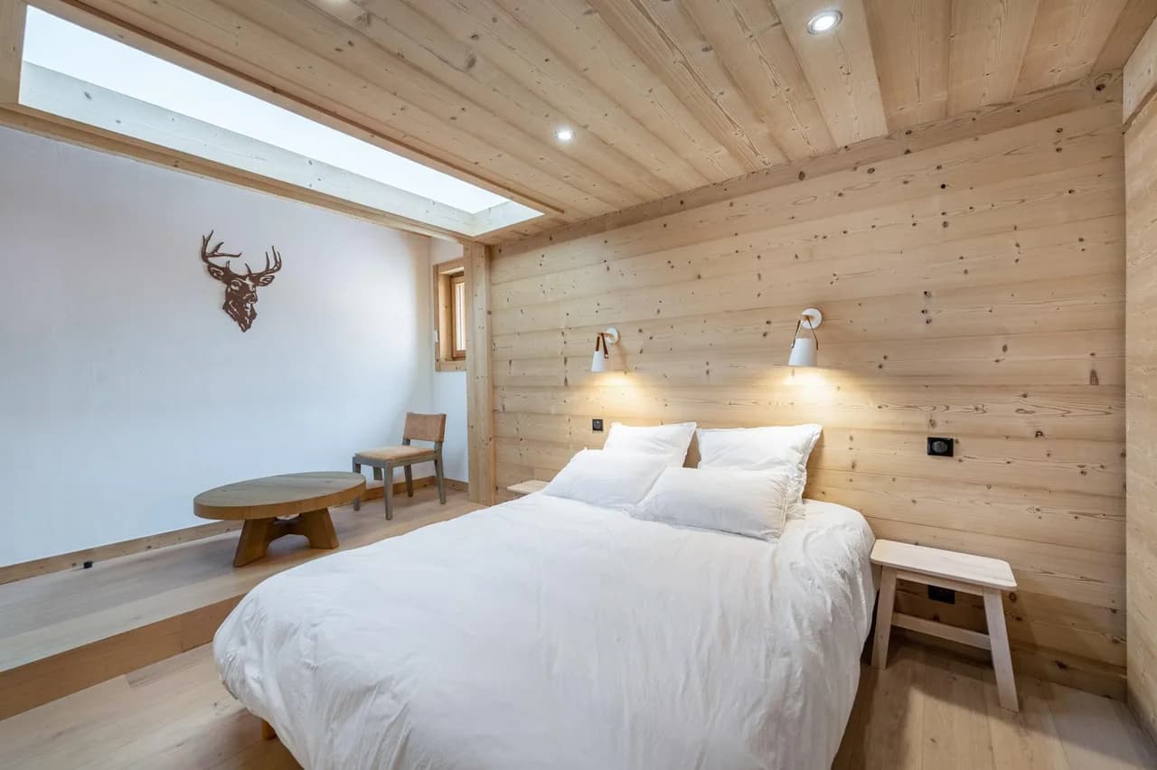 Large Alpine Apartment Near Ski Slopes photo 2
