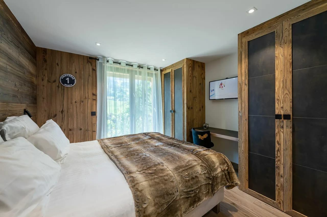 Beautiful Megève Chalet With Mountain Views photo 4