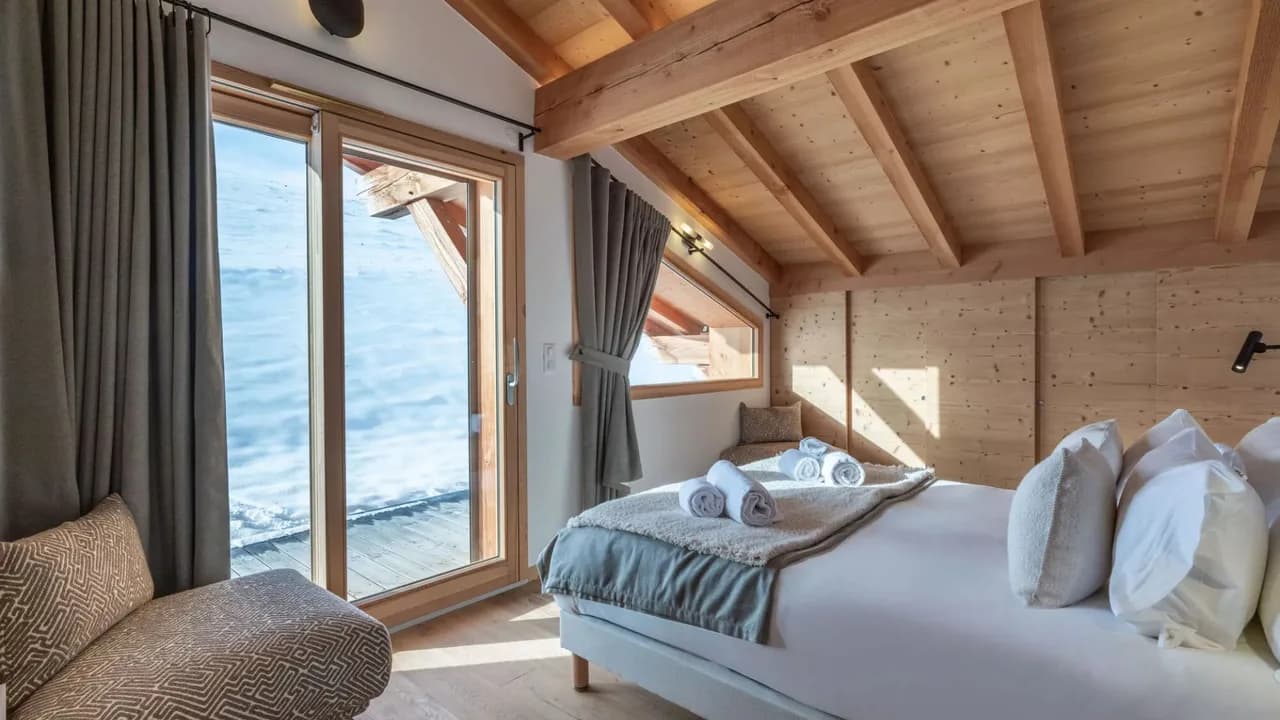 Stunning Montblanc Chalet Near Ski Slopes photo 2