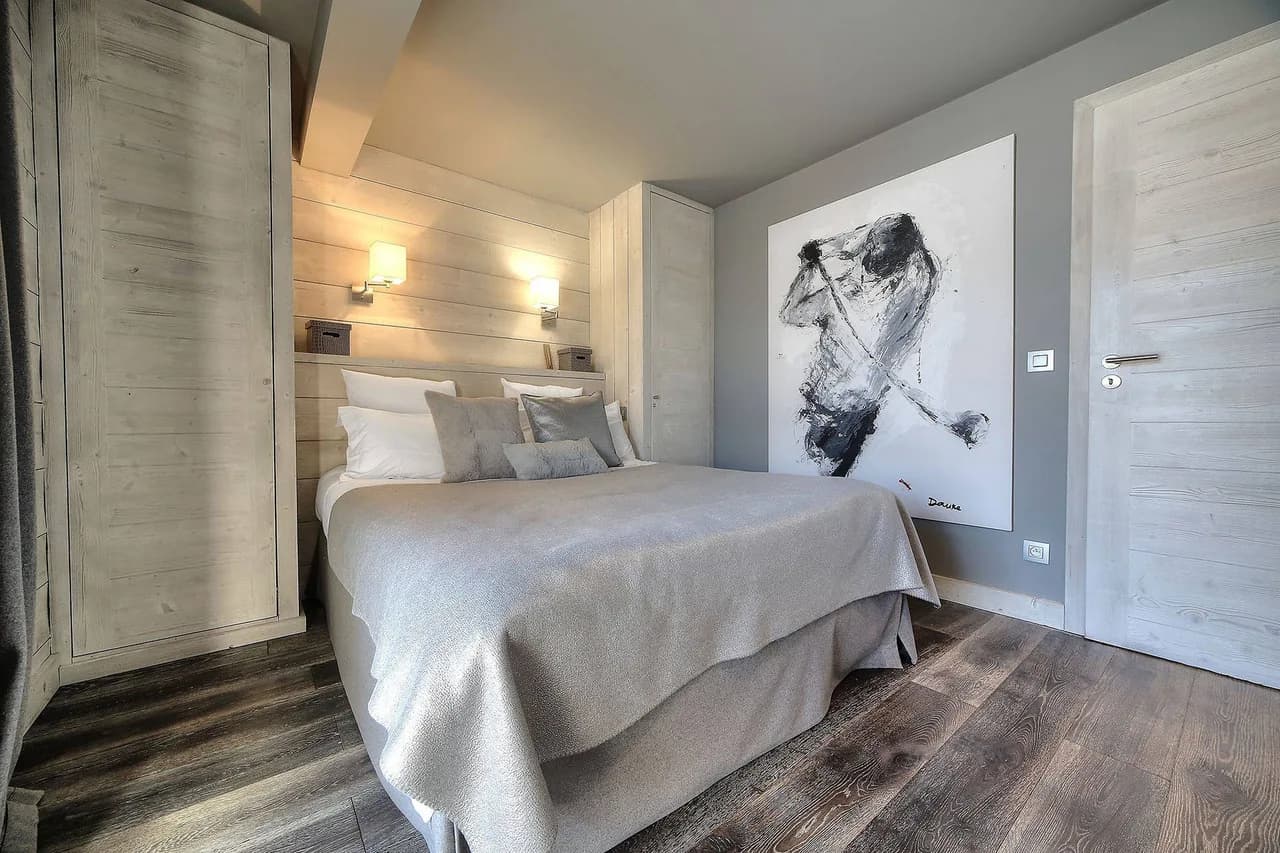 Serene Alpine Chalet With Cinema Room photo 3