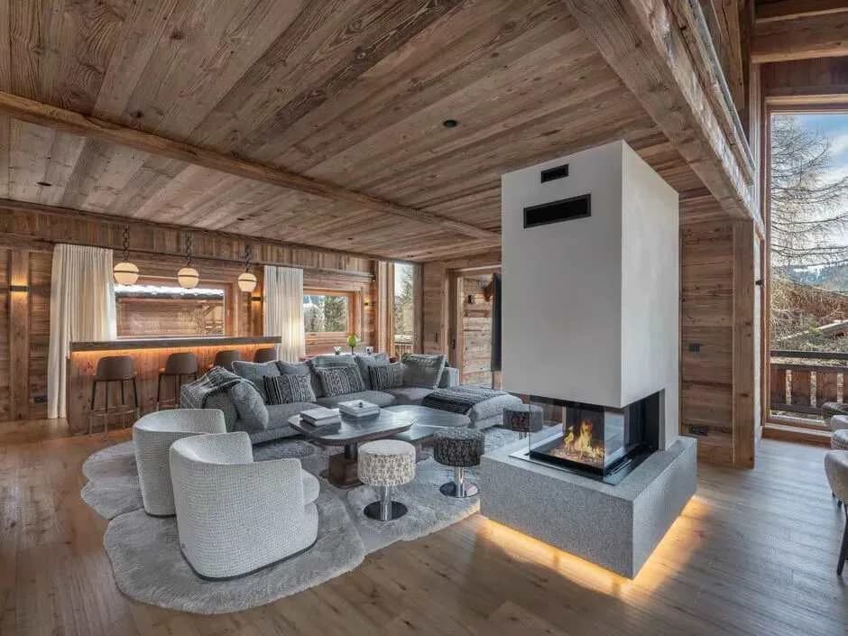 Chalet Near Slopes With Indoor Pool photo 5