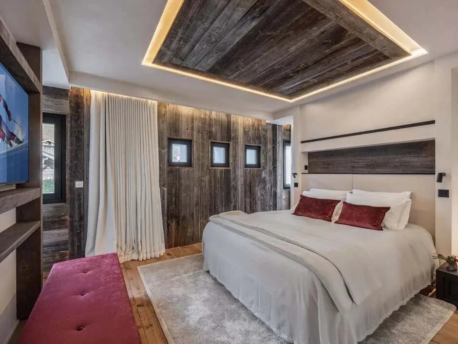  Contemporary Retreat With Five Ensuite Bedrooms photo 3