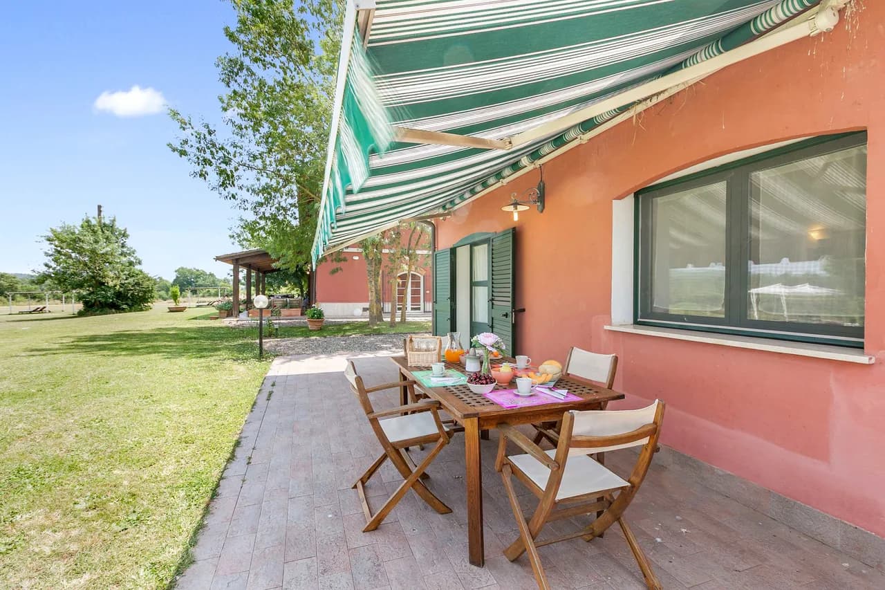 Villa Roses Tuscany Retreat with Private Pool photo 4