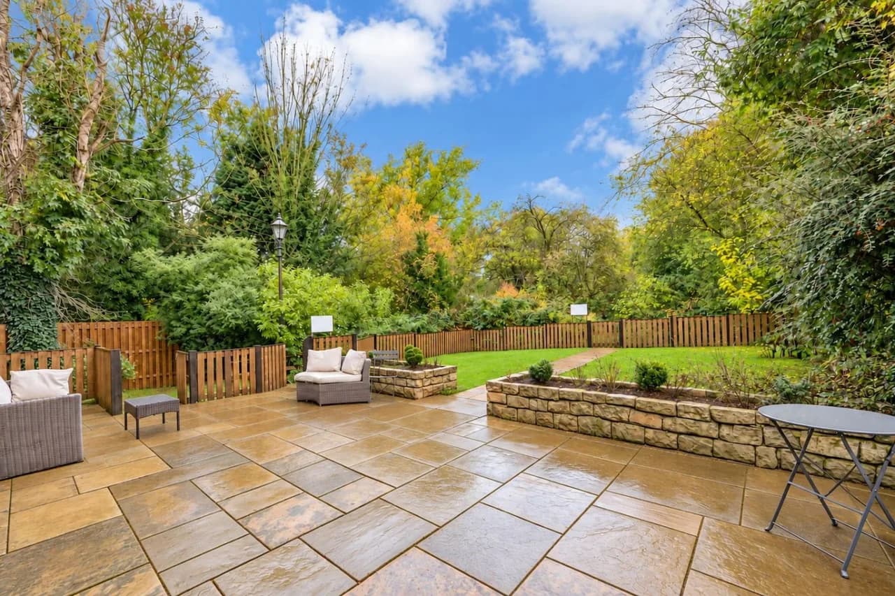 Luxury Mill House | Hot Tub & Gardens | Sleeps 14, foto 5