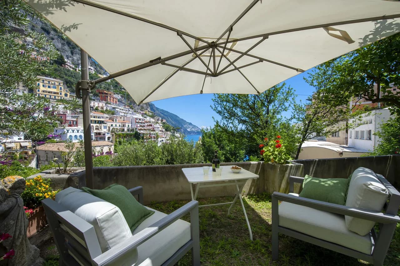 Sea View Four Bedroom Villa in Positano photo 2