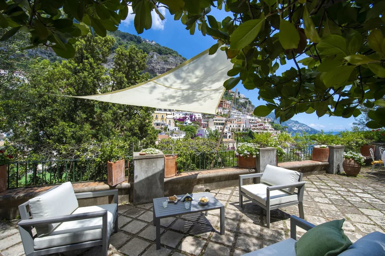 Sea View Four Bedroom Villa in Positano photo 4